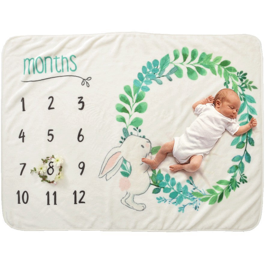 Baby monthly milestone fleece blanket – photo 5