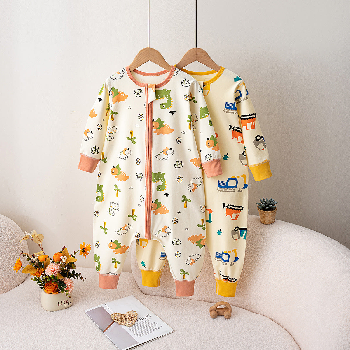 Pure cotton baby sleep sack in animal prints – photo 1