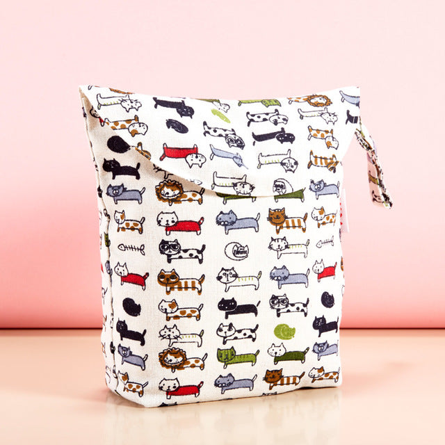 Waterproof Wet & Dry Bag – Reusable Bag for Cloth Diapers & Wet Clothes