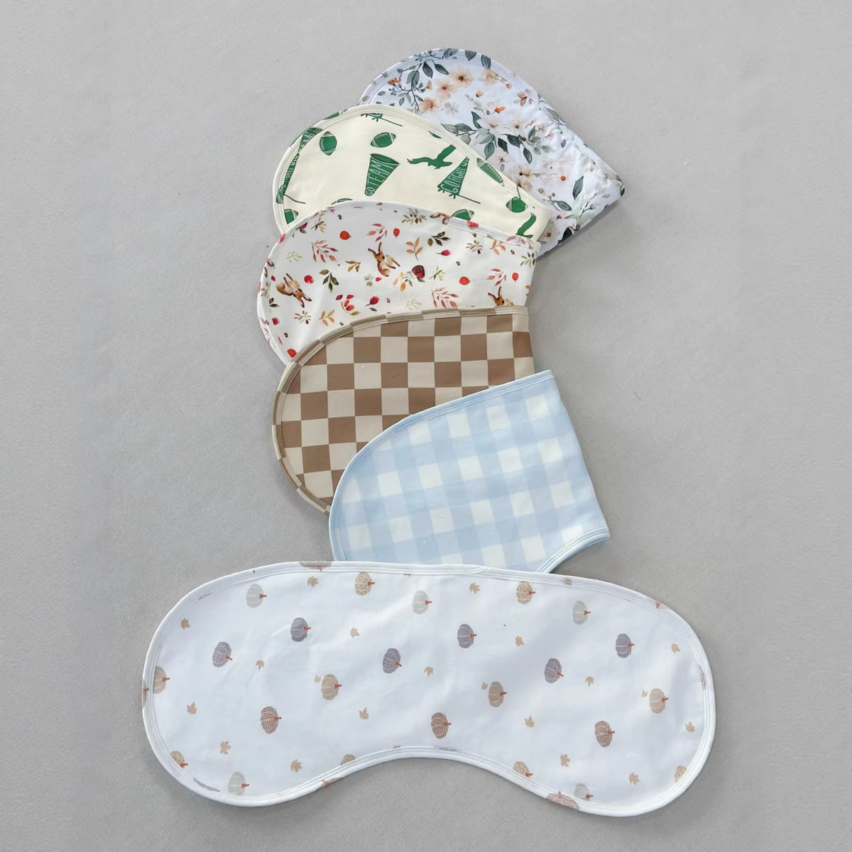 Cotton burp cloth and drool bib – photo 9